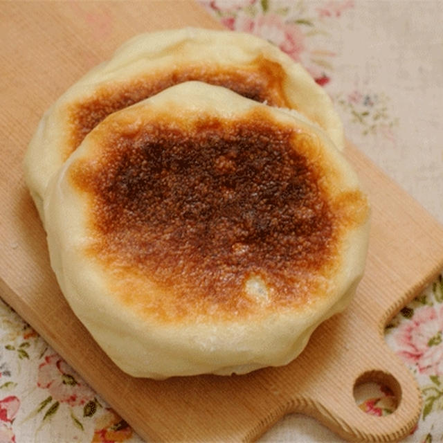 鉄のフライパンで平焼きあんパン