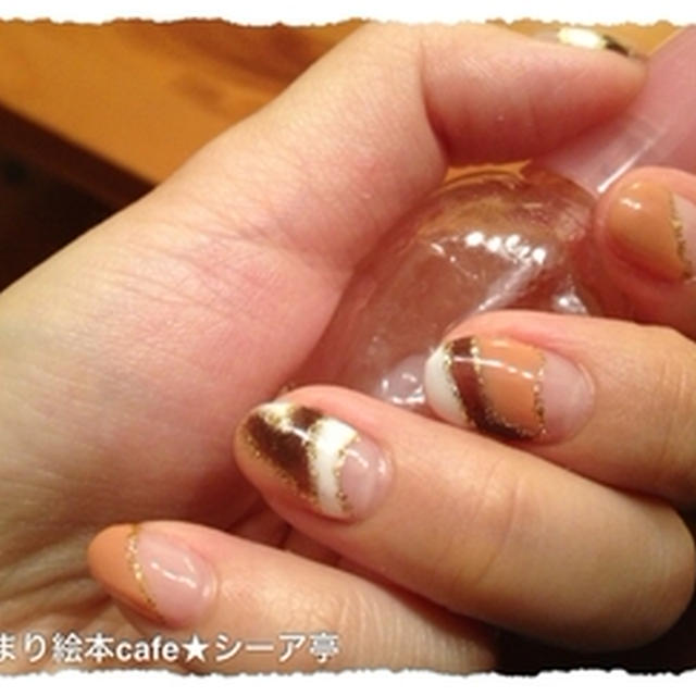 プッチ柄×ハートのネイル