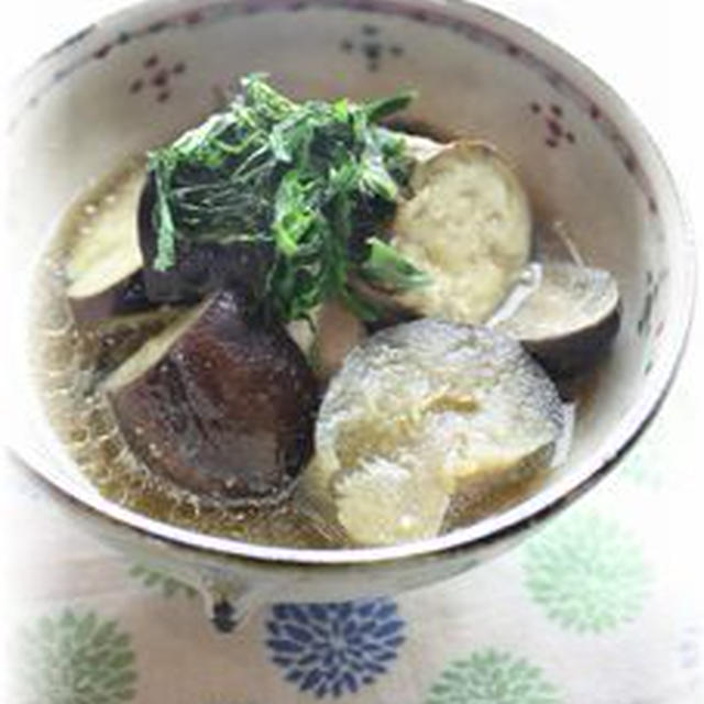 茄子の香り味噌煮。　と献立。
