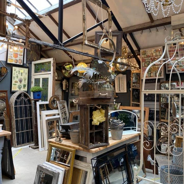 イギリスの町「 Bradford on Avon」でインテリア雑貨ハンティング