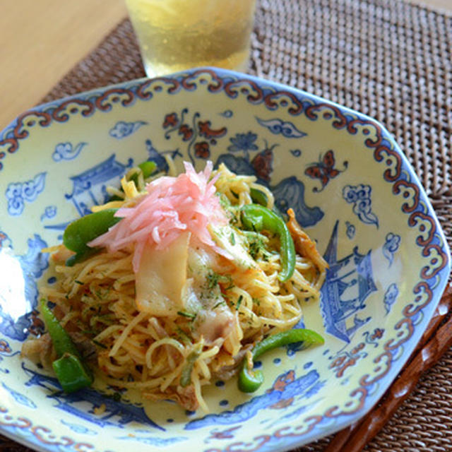 宮古島ピーマンを使った　キムチ焼きそばブランチ♪