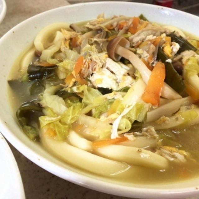 鶏ガラでスープを作って極太うどん＆幼稚園の京君袋グッズ♪