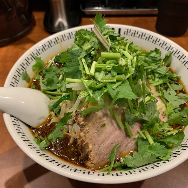 【スパイス・ラー麺　卍力（マンリキ）】