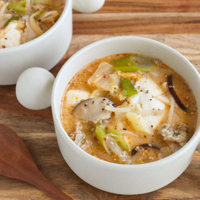 ＊【michill】おいしく食べて脂肪燃焼！カラダが喜ぶ「豆腐ともやしの豚キムチ豆乳スープ＊