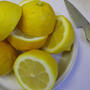 レモン（檸檬）の絞り方 [ レモン汁を効率良く絞り出すには… ]