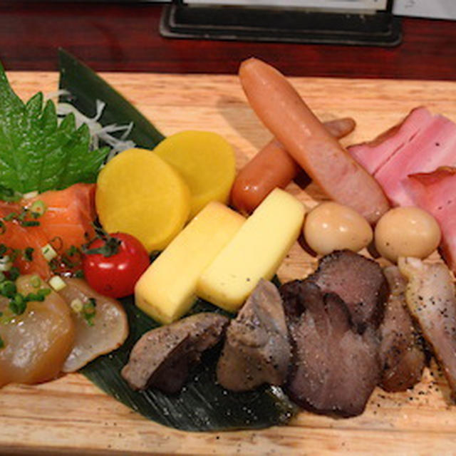 【下北沢】とりとんくん　燻製盛り合わせ＆よだれ鶏の美味しさにノックアウト　焼酎も豊富