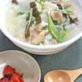 簡単ヘルシー朝ゴハンは七草のかわりに、、出汁をしっかりで旨い！鶏と大根と水菜の減塩おかゆ。 by akkiさん