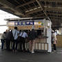 【駅そば立ちそば131・244杯め】気になっていた2メニューをいただきました、JR静岡駅「富士見そば」さんでモッツァレラチーズたっぷり「チーズそば」とそばつゆを使った「醤油ラーメン」