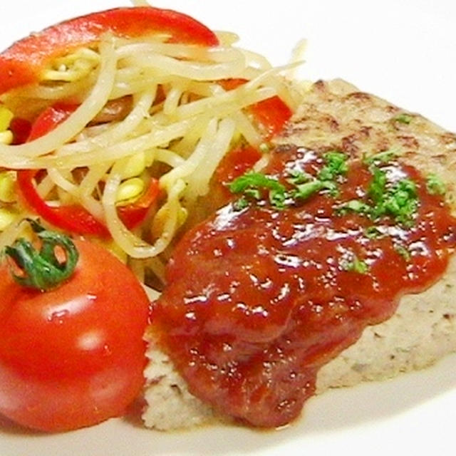 ジャンボハンバーグゥ〜ｂ☆☆豆もやしとパプリカ炒め