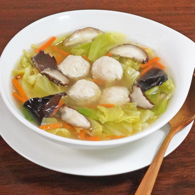 鶏団子とたっぷり野菜のとろ旨 中華スープ