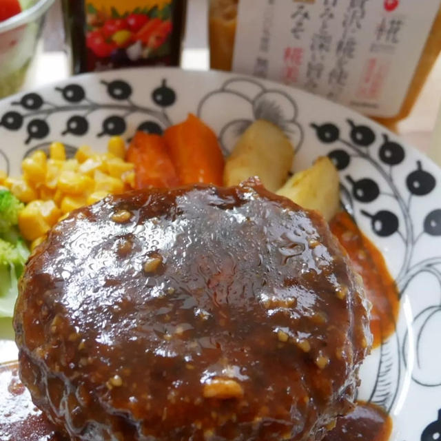 クックパッド、マルコメ×ブルドック万能ソースのチーズインハンバーグにつくれぽ