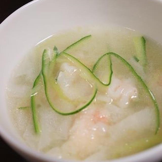 きゅうりレシピ 海老ワンタンと胡瓜の中華スープ By はなこさん レシピブログ 料理ブログのレシピ満載
