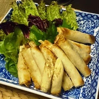 ミントと五香粉香る エビの焼き春巻