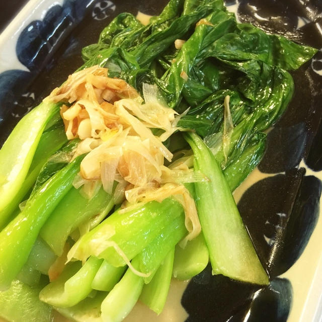 中華料理っぽい！緑の青菜にんにく炒め