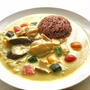 ７月26日（木）ハナタカ優越館は「夏野菜の白いカレー」