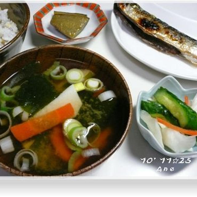 １１☆２５　お子さま、お魚ご飯＜秋刀魚