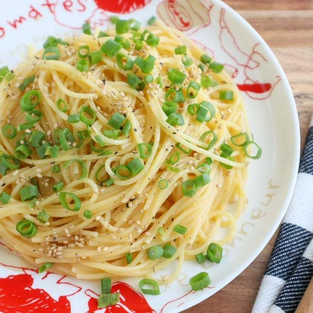 ＊【michill】包丁要らず、レンジで完成！【山本ゆり】さんの「釜玉パスタ」作ってみた！＊