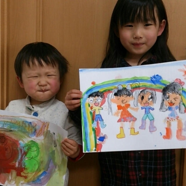 絵の具でお絵かき☆