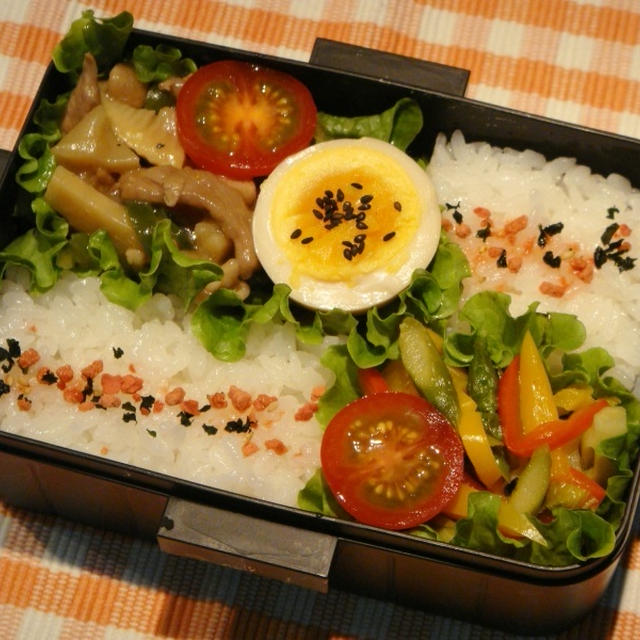 青椒肉絲弁当