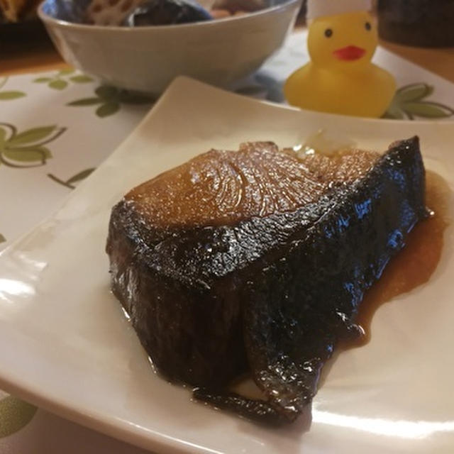 手間をかけずに臭みなし！ぶりの照り焼き　簡単レシピ