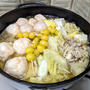 豚バラ肉と海老団子鍋