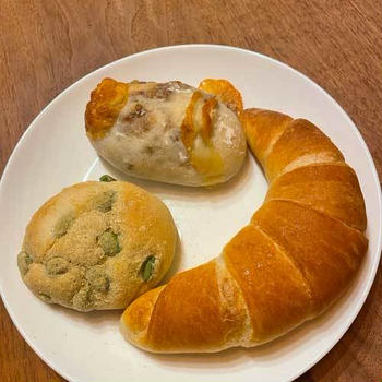スモークチーズとくるみ他／ポンパドウル