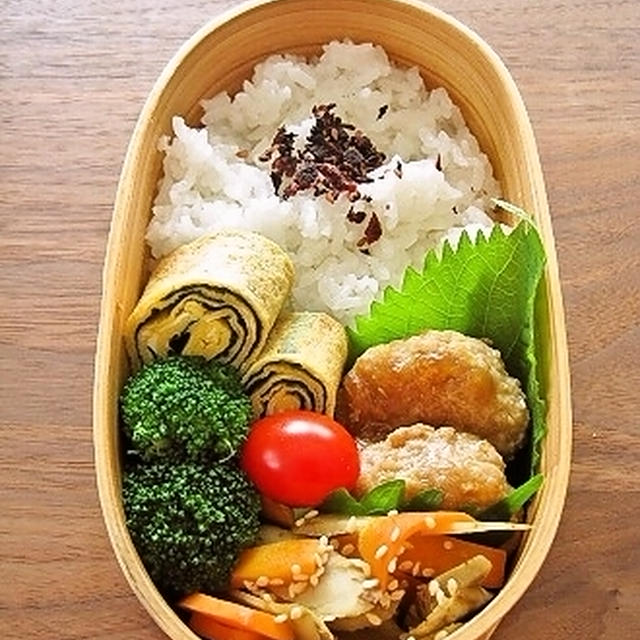 鶏つくね弁当