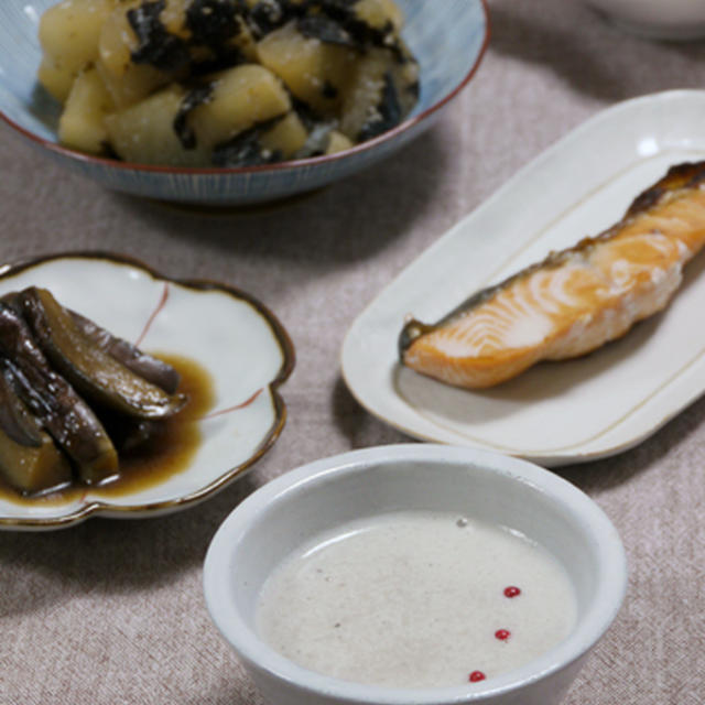 里芋ポタージュ。なすの黒糖甘酢漬け。の晩ご飯。