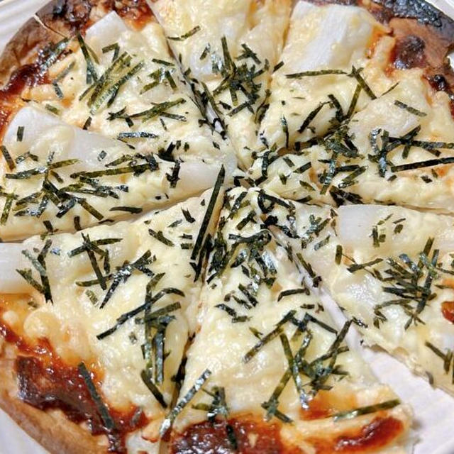 【もち明太チーズピザ】業務スーパーのミラノ風ピザクラストでコスパ最強！