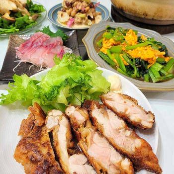 楽ちんジューシーな鶏ももとタケノコご飯で晩酌
