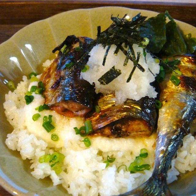 さんま明太とろろ丼