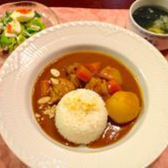 定番チキンカレーのはずが・・・