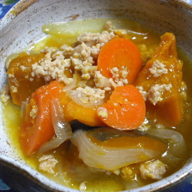人参とかぼちゃのそぼろ煮