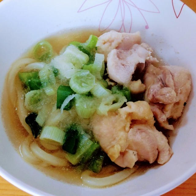 ほっこりあたたまる味！かしわうどん