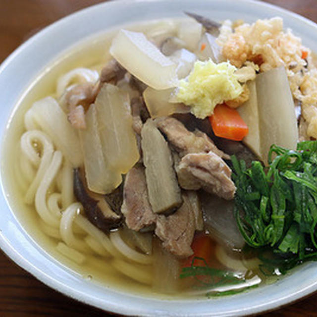 今季初の「しっぽくうどん」
