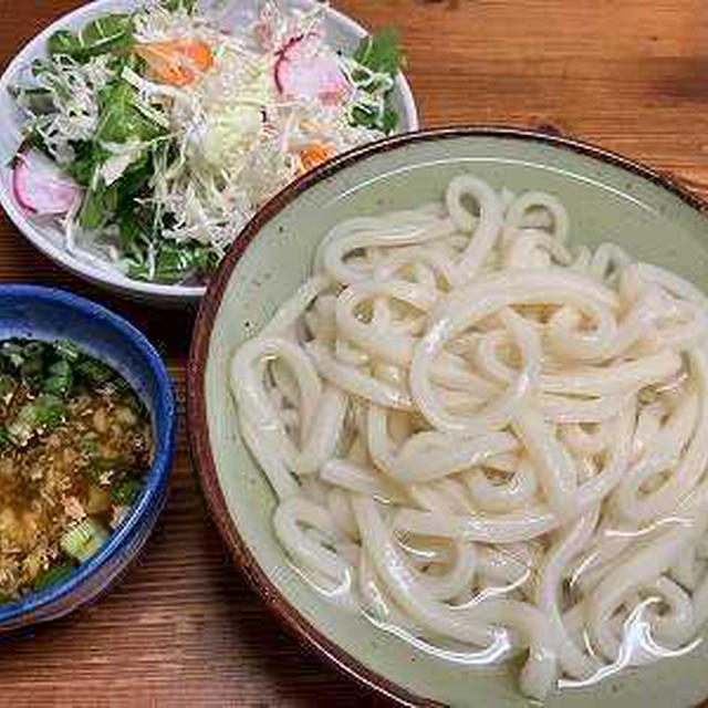 湯だめうどん。釜揚げうどん