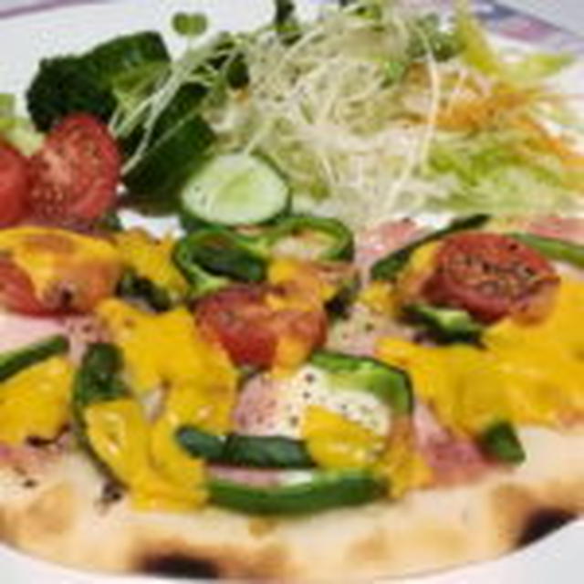 アスパラベーコンピザ🍕🥗