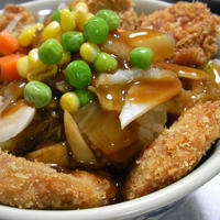 デミカツ丼