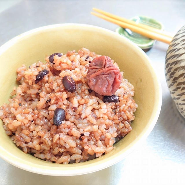 酵素玄米は、黒米やハトムギ入りもすごくおいしいですよ～！！
