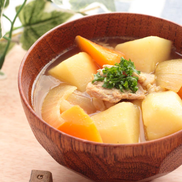 【レシピ】ゴロゴロ野菜のカレー風味お味噌汁