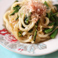 生姜たっぷり☆菜の花の塩麹焼きうどん