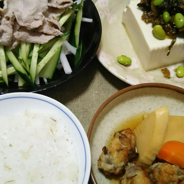 昨日の夕飯(4/23):鶏団子と野菜の煮物他