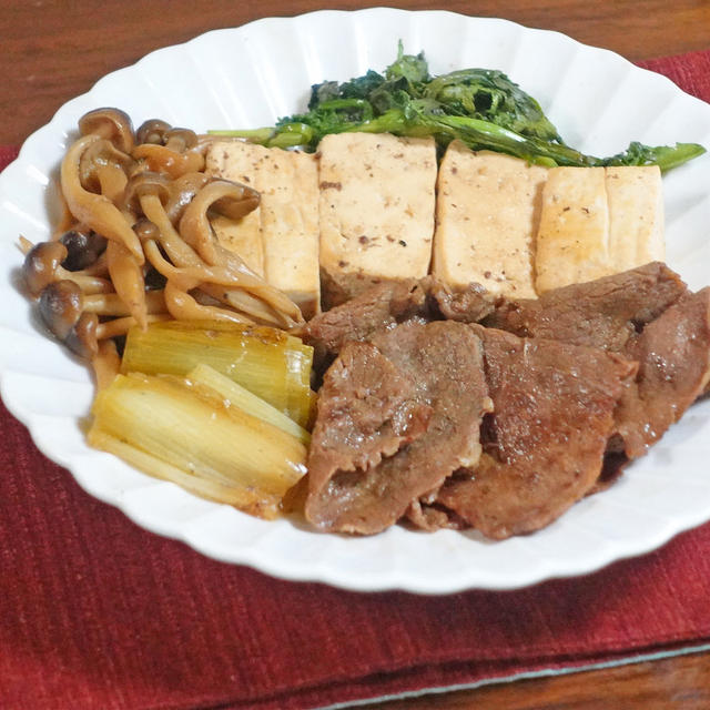 ごはんが進む 甘辛でやみつきになる肉豆腐