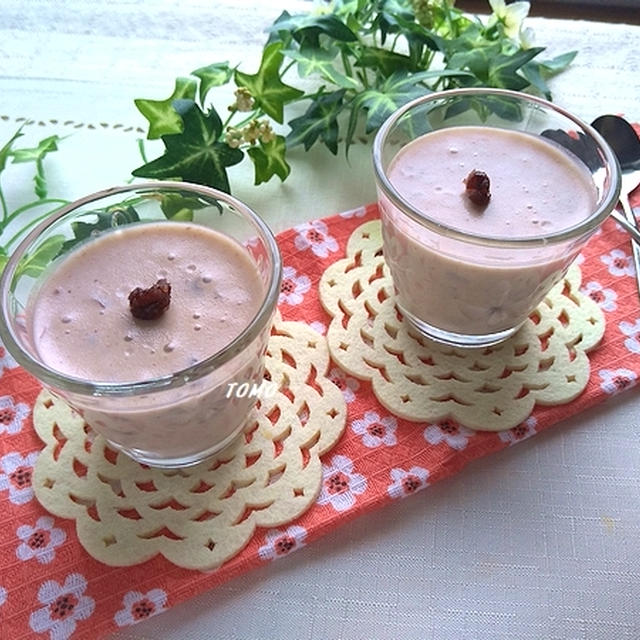 巣ごもりおやつにも♪レンジで簡単！小豆のパンナコッタ