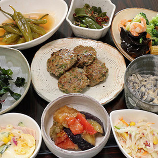 惣菜だらけの晩ご飯もたまにはオッケー？