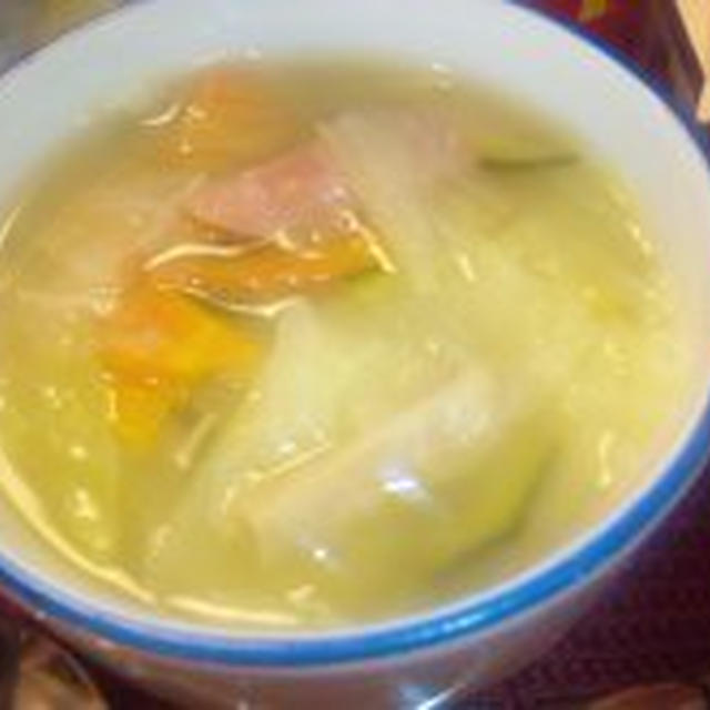 久しぶりにマック 具だくさん野菜スープを添えて