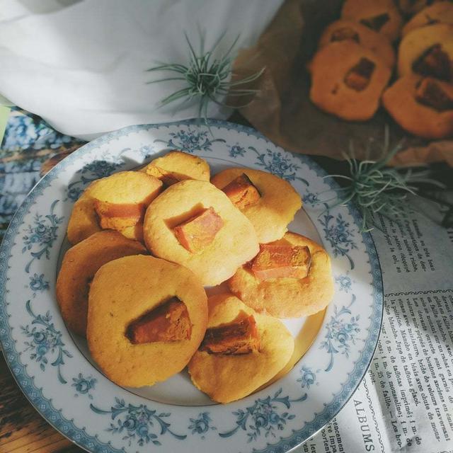 【うちカフェ】型抜き&冷蔵庫冷やし時間なし♪かぼちゃの米粉ドロップクッキー