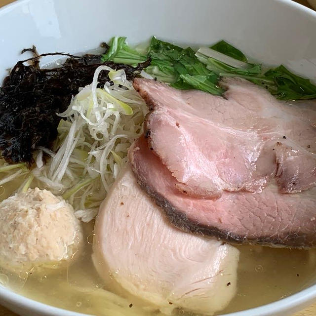 らぁ麺　酒菜　義澤のらーめんは丁寧に作ってあって美味しい