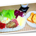 定番　トーストサンドで朝ご飯