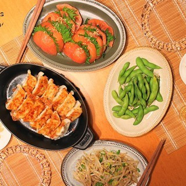 ストウブで『餃子』の献立。